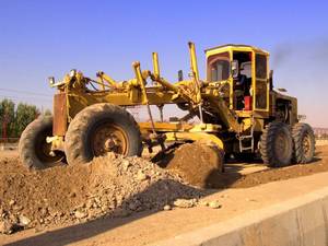 اجرای خاکبرداری و خاکریزی در قزوین