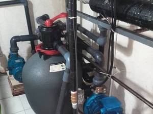 تاسیسات استخر در نمک ابرود مازندران