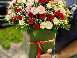 سفارش باکس گل بزرگ و کوچک