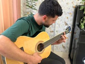 بهترین آموزشگاه موسیقی در لاهیجان