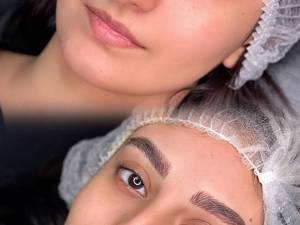 میکروبلیدینگ حرفه ای ابرو در پاکدشت