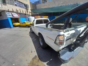 تعمیر خودرو در جاده هزار