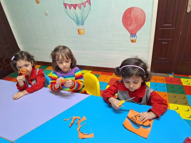 مهدکودک وپیش دبستانی قرآنی شریعتی تهران
