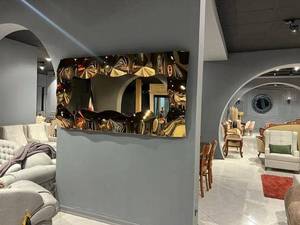 نصب آینه  دکوراتیو در رستوران مشهد