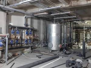 سازنده و طراح استخر عمومی