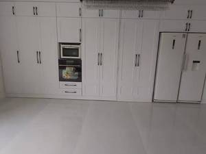 ساخت نصب کابینت هایگلاس ای جی تی در آمل