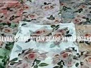 روسری نخی rr100