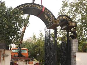 خرید درب ورودی آهنی در نور