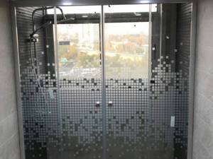 طراحی شیشه سندبلاست سفارشی رشت