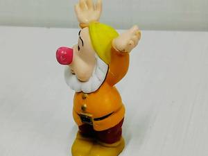 فیگور هفت کوتوله شخصیت عطسه کن