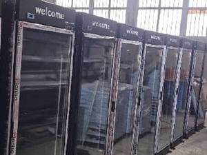 یخچال تک درب فوم تزریق