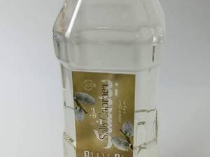  عرق بیدمشک اصل در کاشان