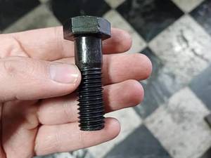 پیچ خشکه فولادی درشت دنده در رشت