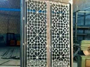 ساخت درب و پنجره گره چینی در شهرکرد