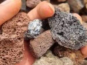 پوکه معدنی ماسه ای مرغوب قروه