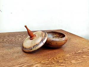قندان چوبی دست ساز در اصفهان