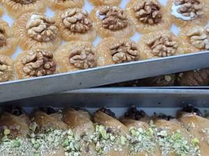 باقلوا لانه بلبلی ترک در اصفهان
