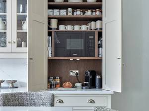 اجرای رنگ پلی اورتان کابینت در تهران