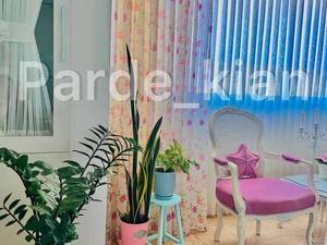 پرده پانچ حریر طرح دار در رشت
