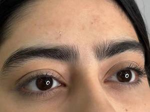 اصلاح ابرو حرفه‌ای در رشت