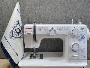 خرید چرخ خیاطی ژانومه 399 Gray