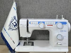 چرخ خیاطی ژانومه مدل 399 Blue