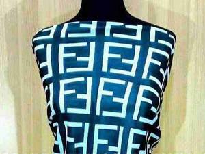 روسری طرح FENDI کد:d141