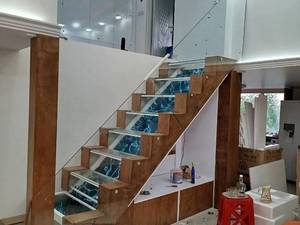 ساخت نرده شیشه‌ای پله دوبلکس در شهریار
