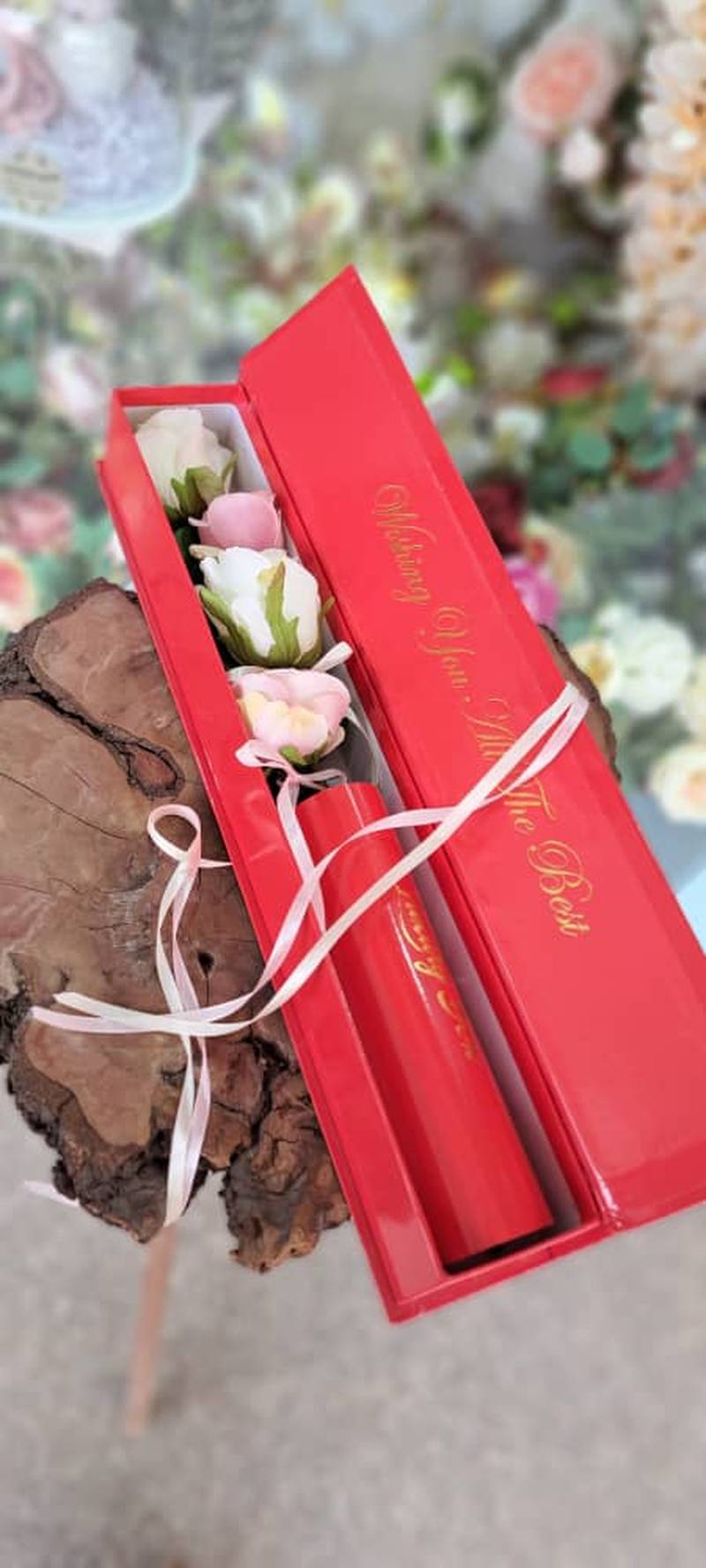 خرید باکس گل سوپرایزی با طراحی خاص در اهواز