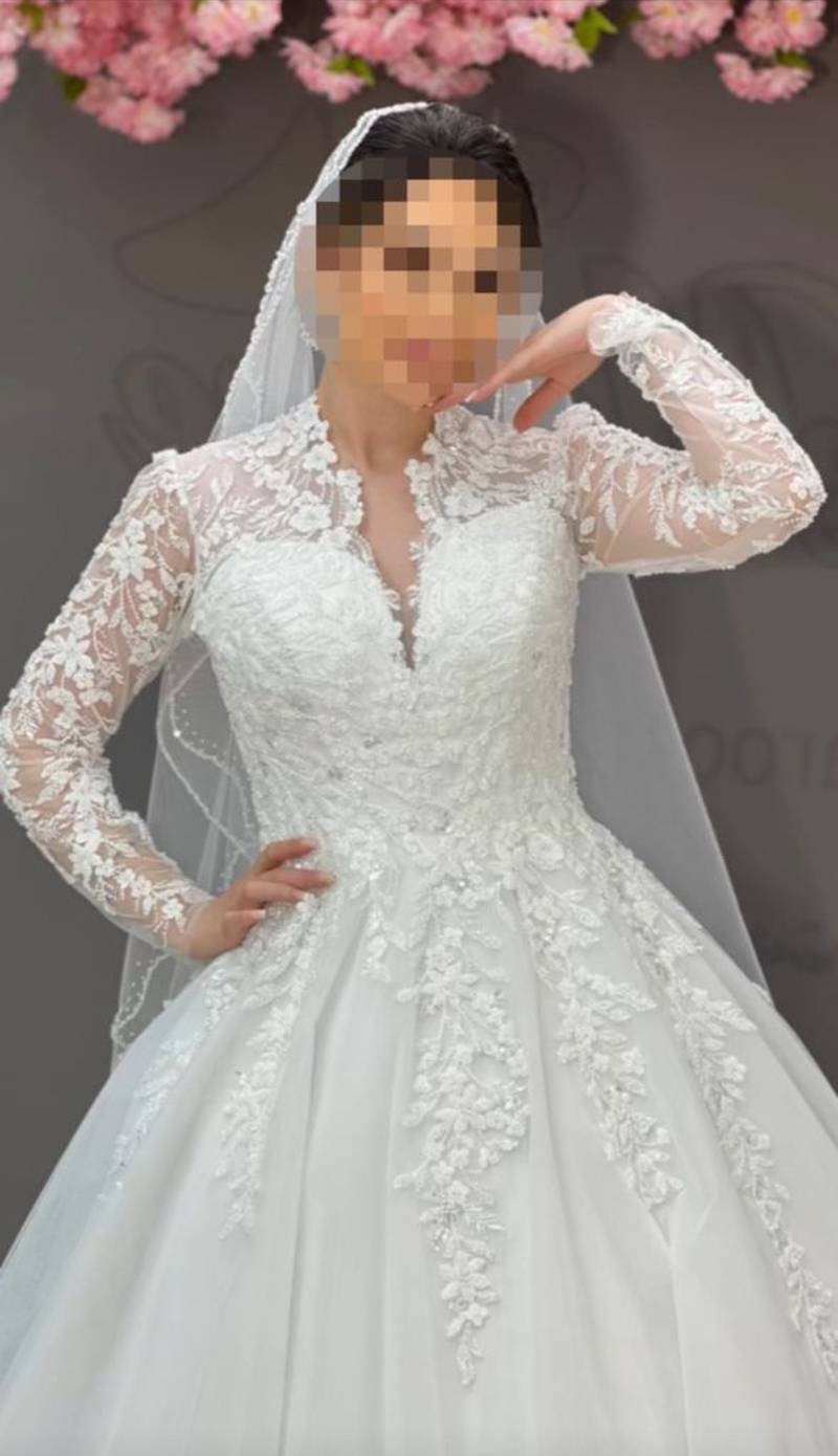 دوخت لباس عروس ساده و شیک خارجی در کرج