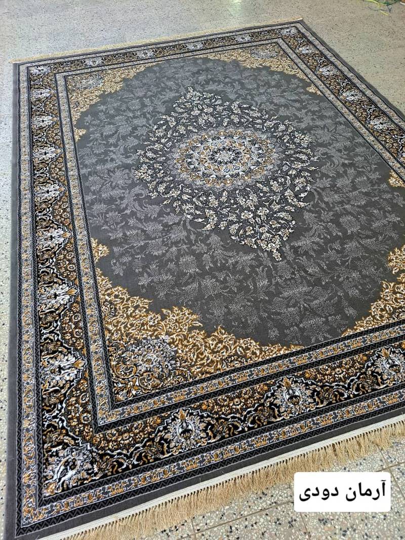 خرید فرش سرمهای طلایی ماشینی در مشهد