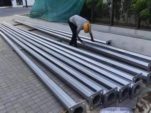 پایه چراغ خیابانی گالوانیزه چند وجهی در یزد