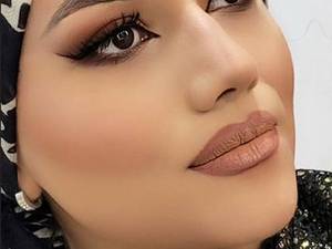 گریم و میکاپ تخصصی در رودبار