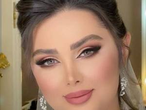 بهترین آموزشگاه گریم و میکاپ در آبادان