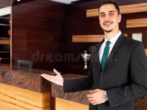 آموزش دوره متصدی طبقات در هتل