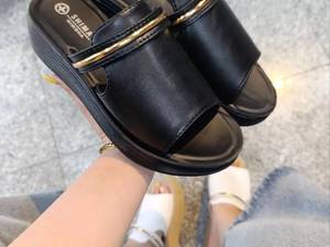 صندل سرپایی زنانه لژدار نیوشا