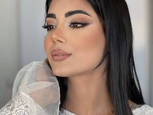 آموزش گریم و میکاپ حرفه‌ای در رضوانشهر