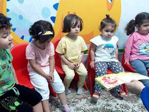 مهدکودک و پیش دبستانی با روش قصه گویی در شاه نظری تهران