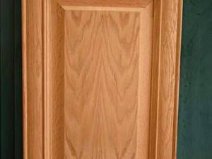 درب کابینت نئوکلاسیک چوبی در شهر قدس