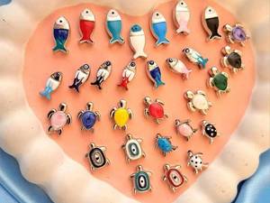 پلاک های دریایی رنگی