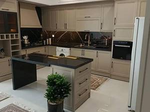 کابینت هایگلاس ایرانی در آمل