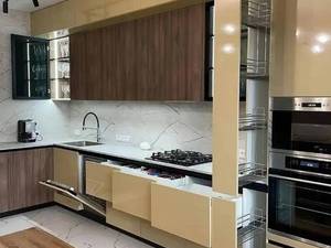 کابینت هایگلاس ترک AGT در آمل