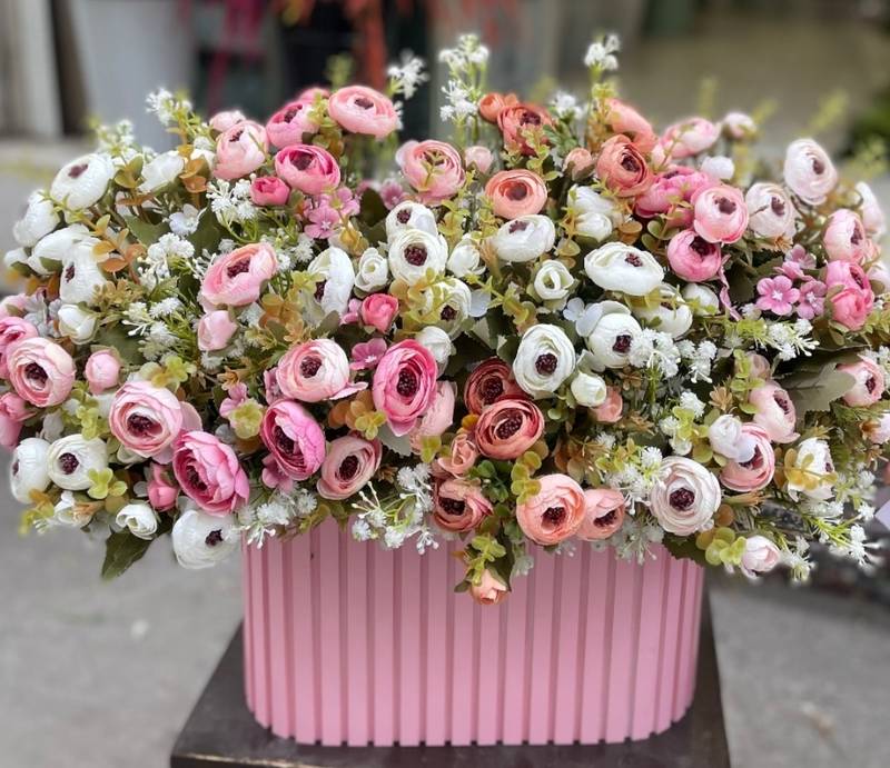 سفارش باکس گل شیک مصنوعی در آمل