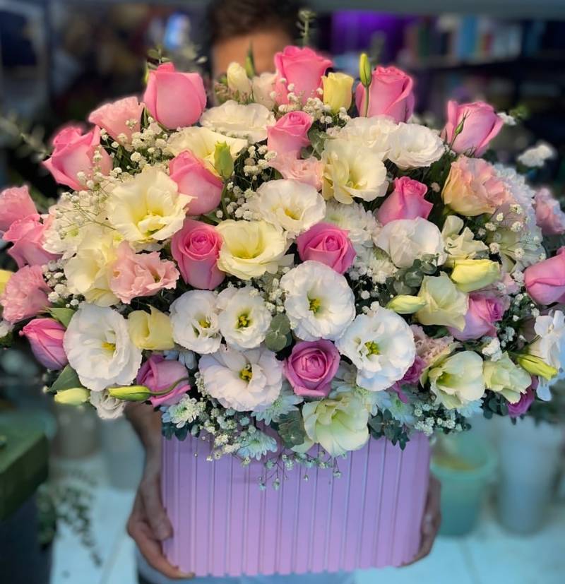 سفارش فوری باکس گل شیک در آمل