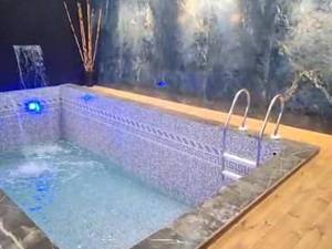طراحی و ساخت استخر سرپوشیده در بوشهر