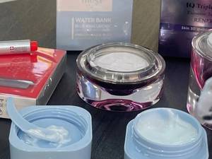 خرید کرم آبرسان واتربانک اصل در مشهد