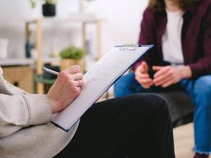 خدمات درمانی مرهم اعصاب و روان در لنگرود