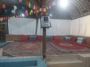 رستوران باغ بومگردی کلوت های شهداد