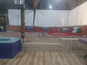 رستوران باغ بومگردی کلوت های شهداد