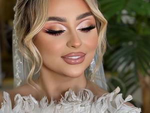 آرایشگاه تخصصی عروس افغان در ری